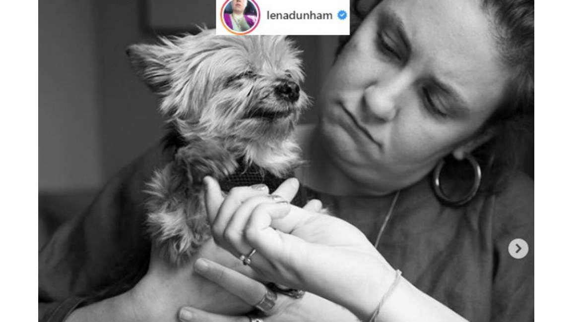 Lena Dunham mourns dog 8 Days