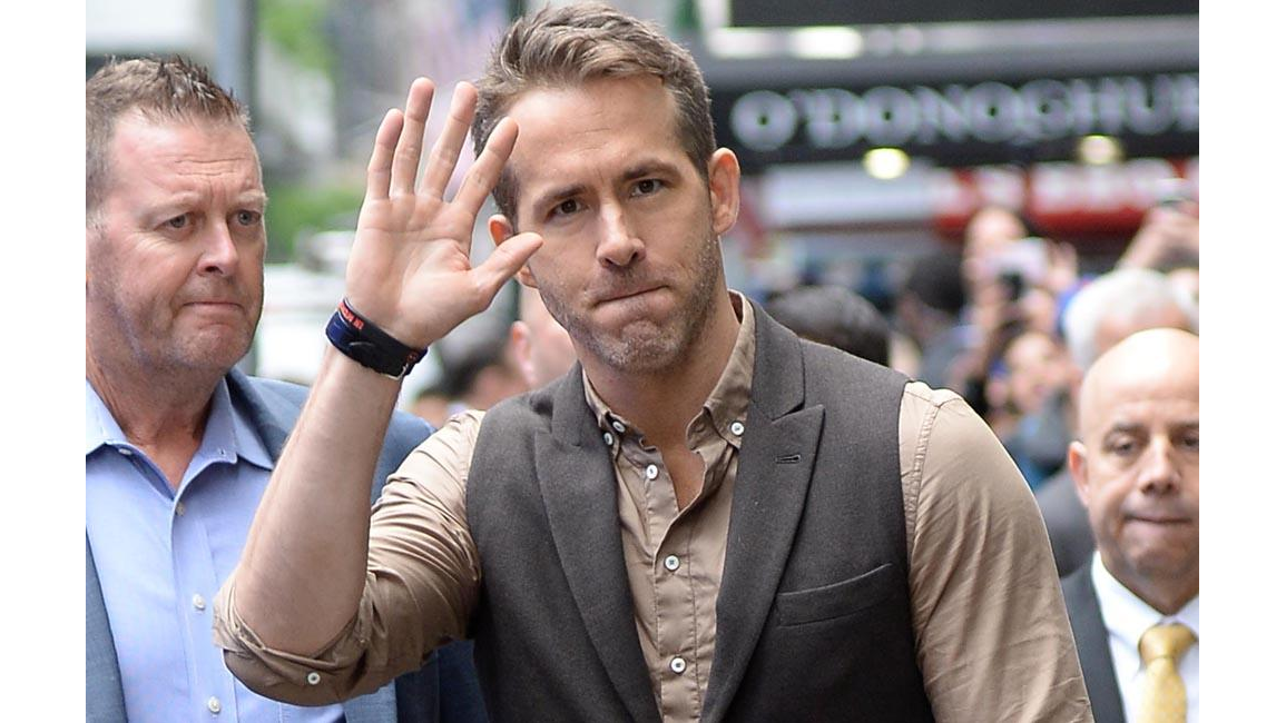 Ryan Reynolds Shares Email Address On The Tonight Show 8days
