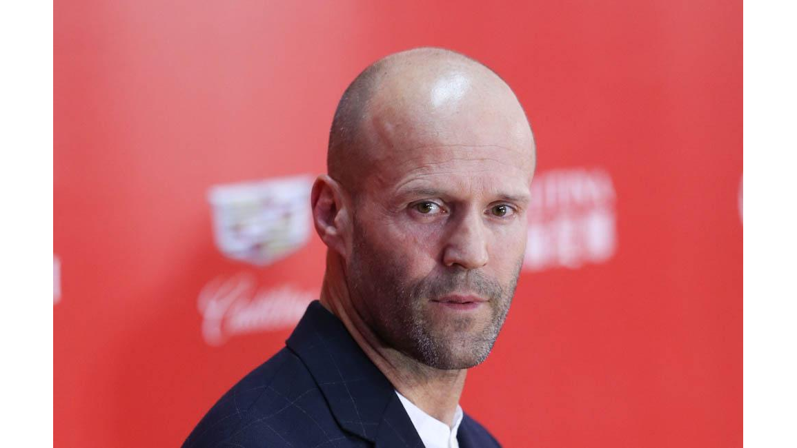 Jason Statham's shark encounter 8days