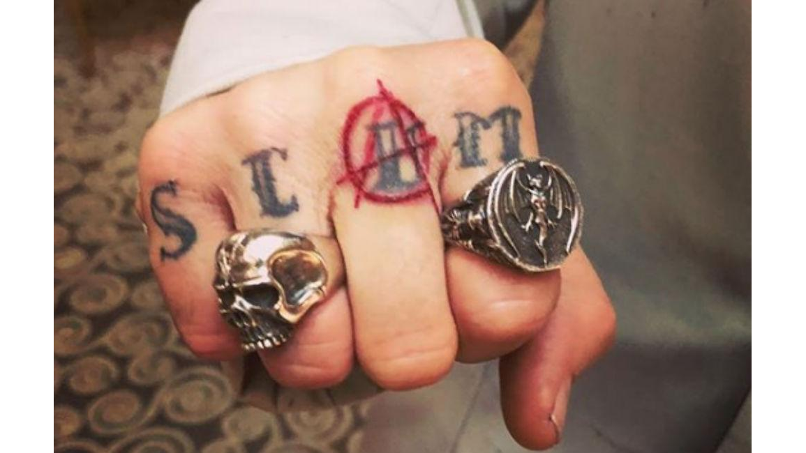 Johnny Depp Tweaks Amber Heard SCUM Tattoo 8days   Johnny Depp Tweaks Amber Heard  Scum  Tattoo   20180711051519339 Data 