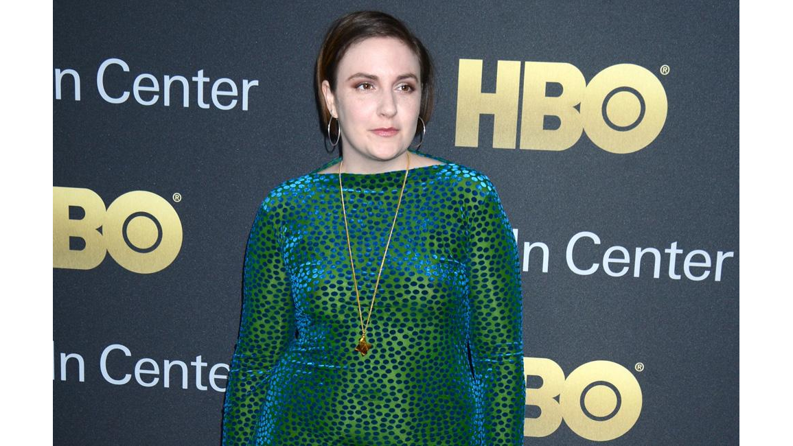 Lena Dunham Shares Virginity Story 8days