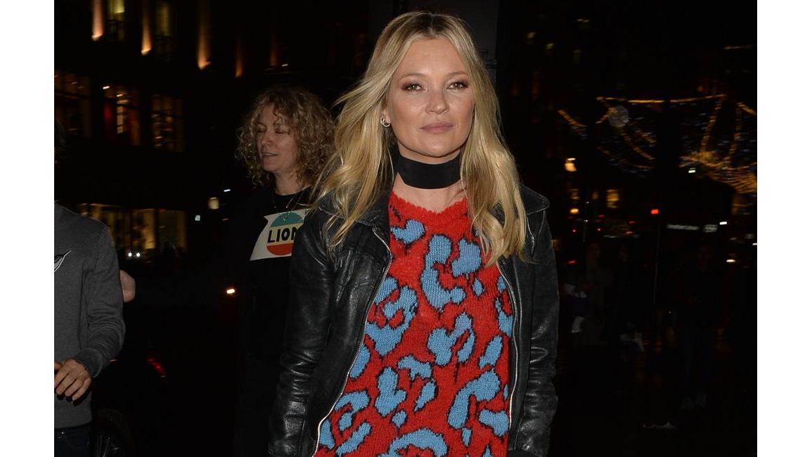 Kate Moss Spends Thousands On Fine Artwork 8 Days 