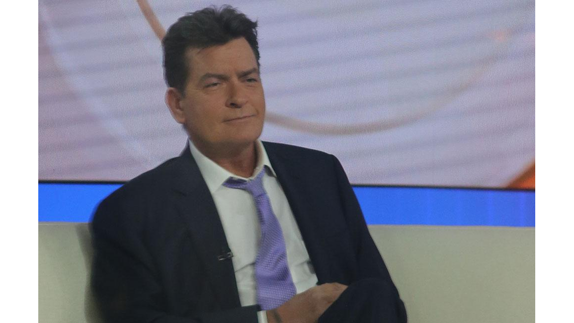 Charlie Sheen Wants Confidentiality From Visitors 8days