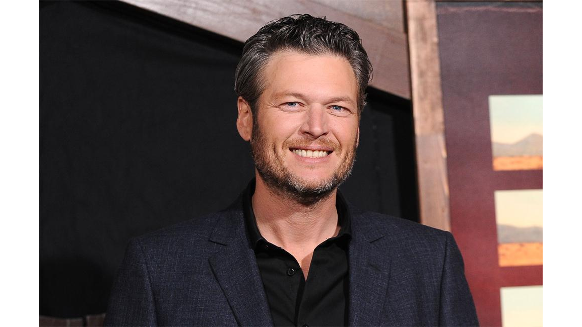 Blake Shelton wins big at CMT Music Awards 8days