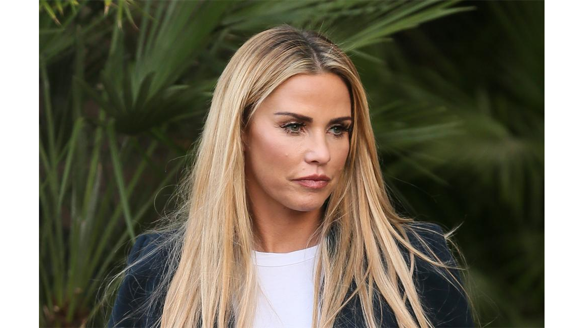 Katie Price will crawl London Marathon to finish 8days