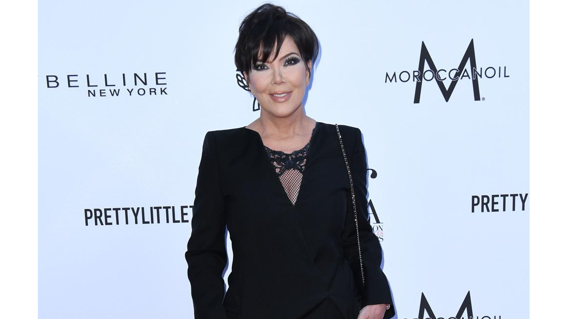 Kris Jenner Supporting Daughter Khloe Kardashian 8days