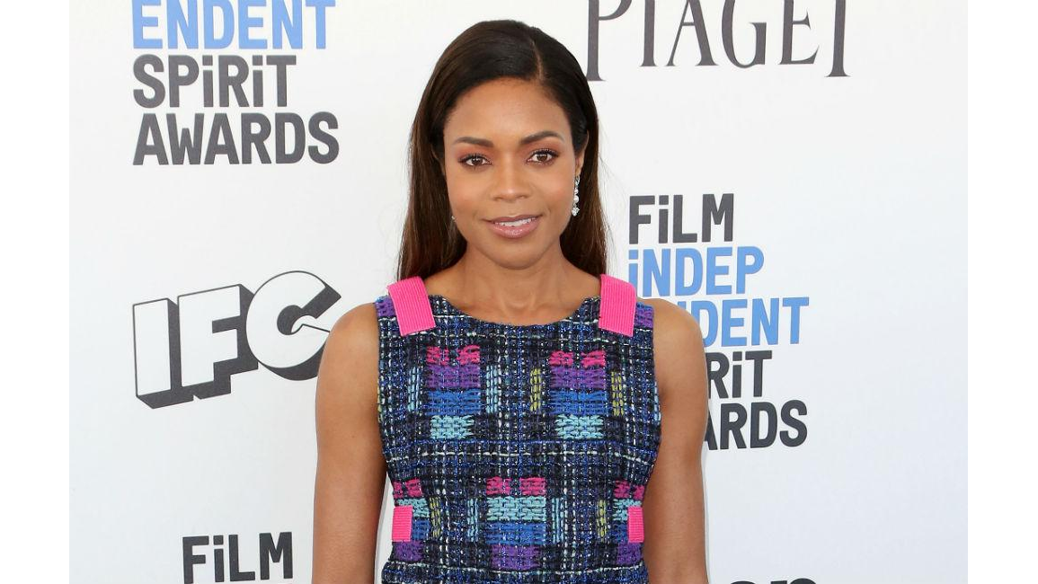 Naomie Harris Isnt Sure Shell Be In The New James Bond Movie 8days