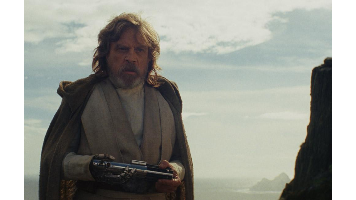 Mark Hamill gets emotional seeing Yoda while filming Star Wars The