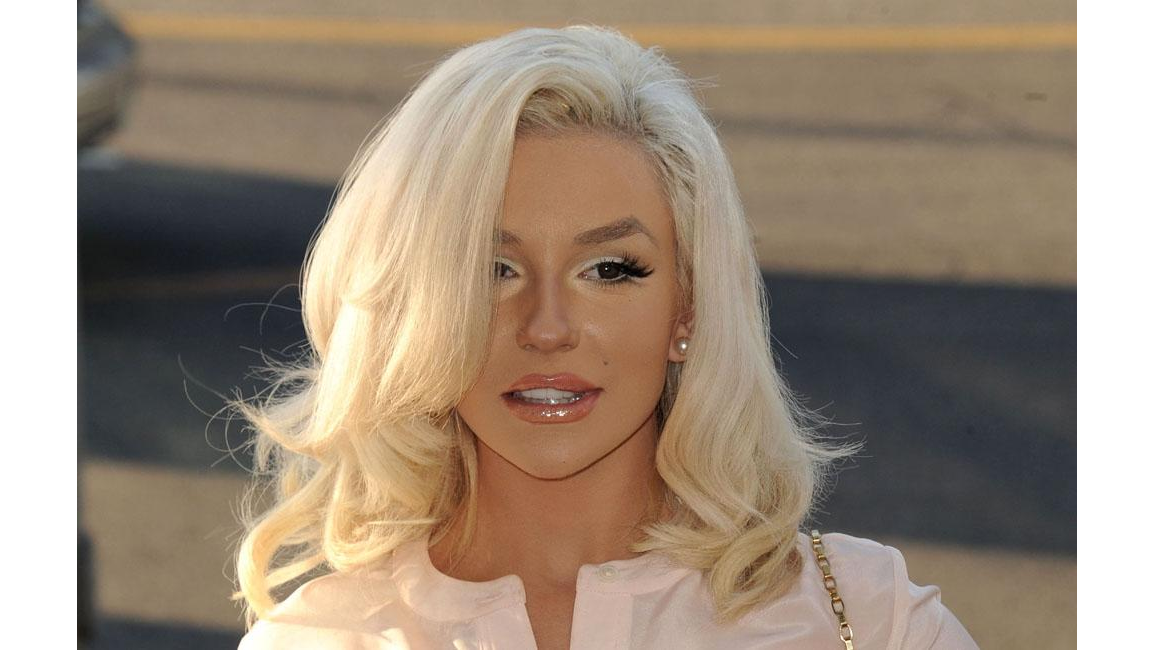Courtney Stodden had toxic marriage - 8days