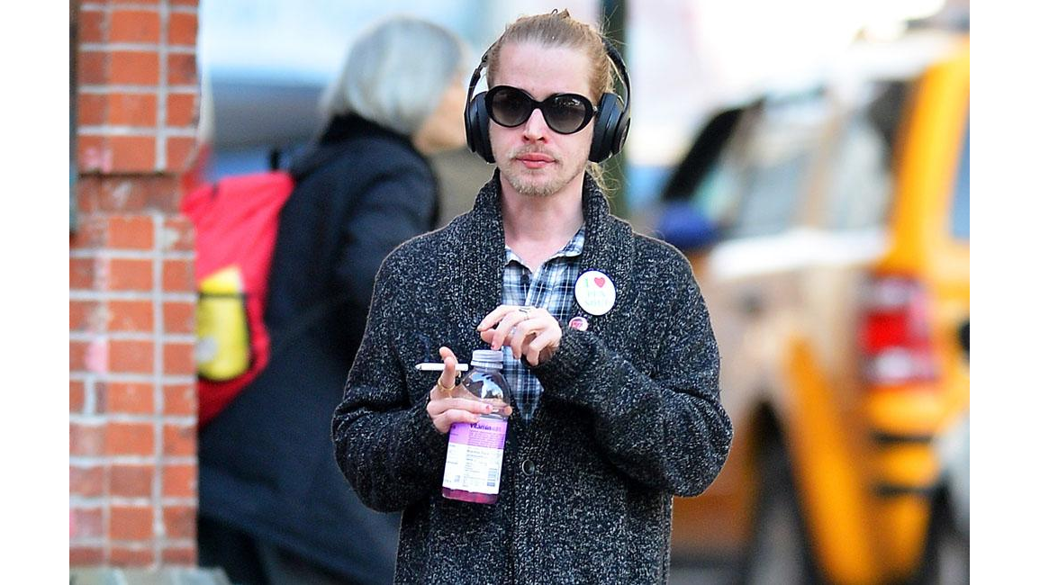 Macaulay Culkin My father was abusive 8days