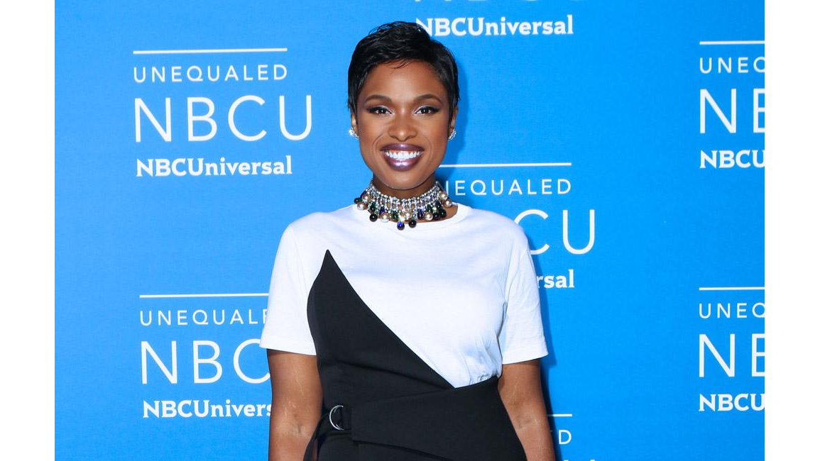 Jennifer Hudson's home keeps her grounded - 8days