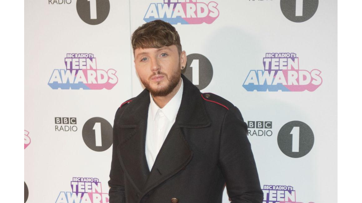 James Arthur's guitarist helped him convert to veganism 8days