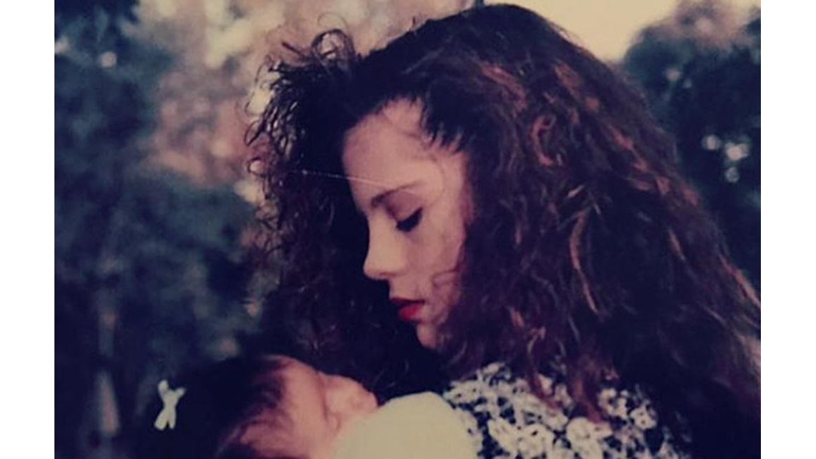 Selena Gomez S Mother S Touching Tribute To Lost Daughter Scarlett 8days