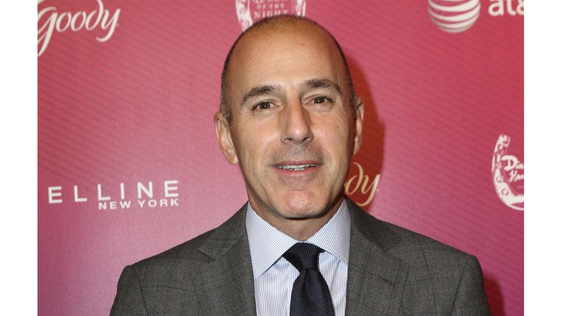 matt-lauer-defended-by-ex-wife-8days