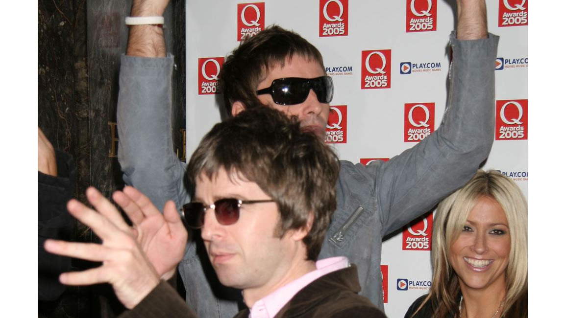 Liam And Noel Gallagher Cant Acquiesce 8days 2663