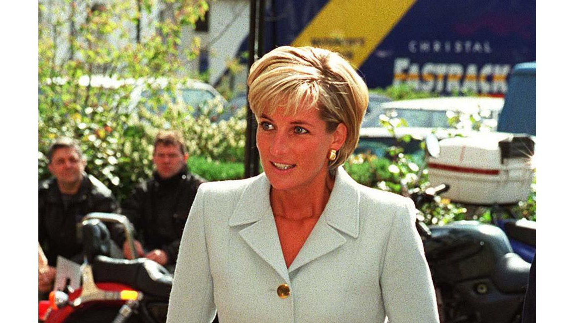 Stars pay tribute to Princess Diana 8days