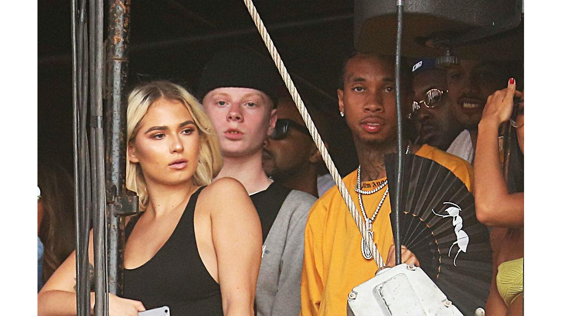 Tyga has new girlfriend 8days