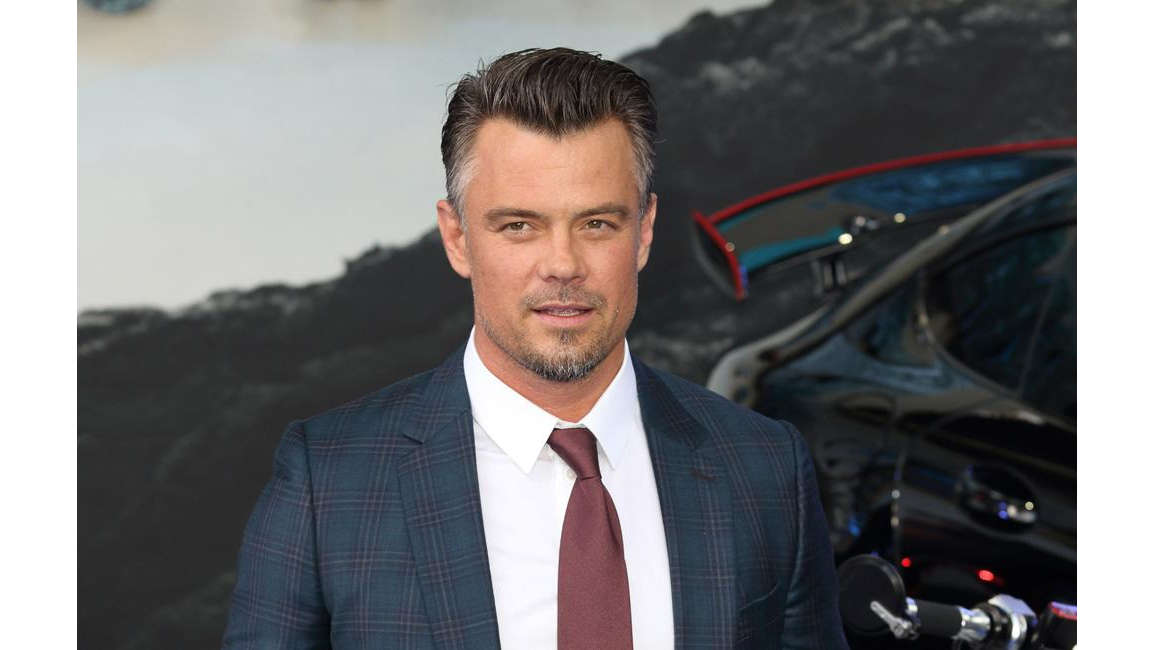 Josh Duhamel was 'terrified' of Michael Bay 8days