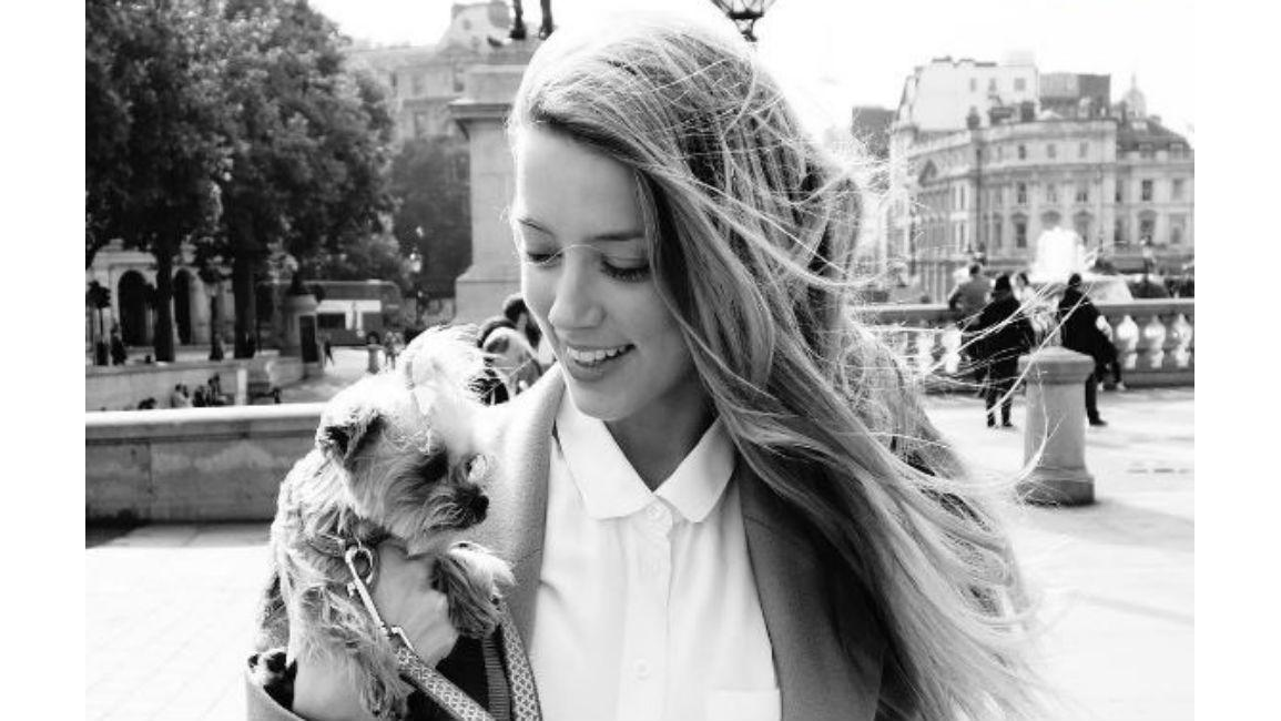 Amber Heard 'missing' her dog 8days