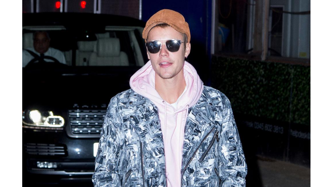 Justin Bieber's new single 2U to lead to LP? 8days