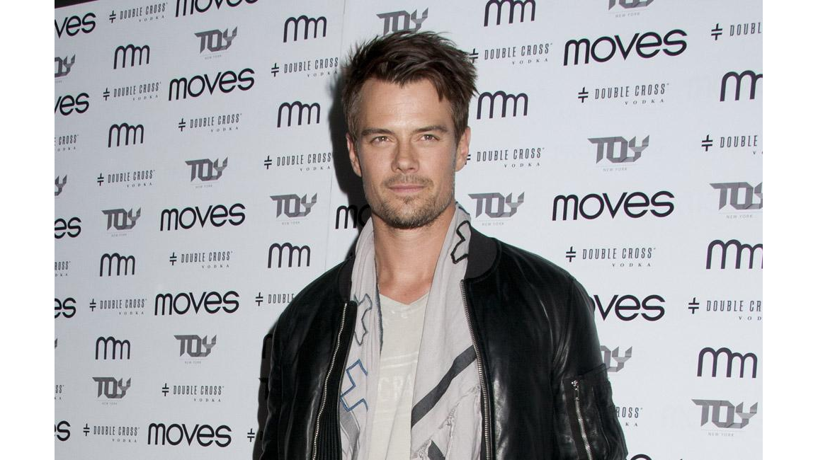 Josh Duhamel doesn't want to screw up son 8days