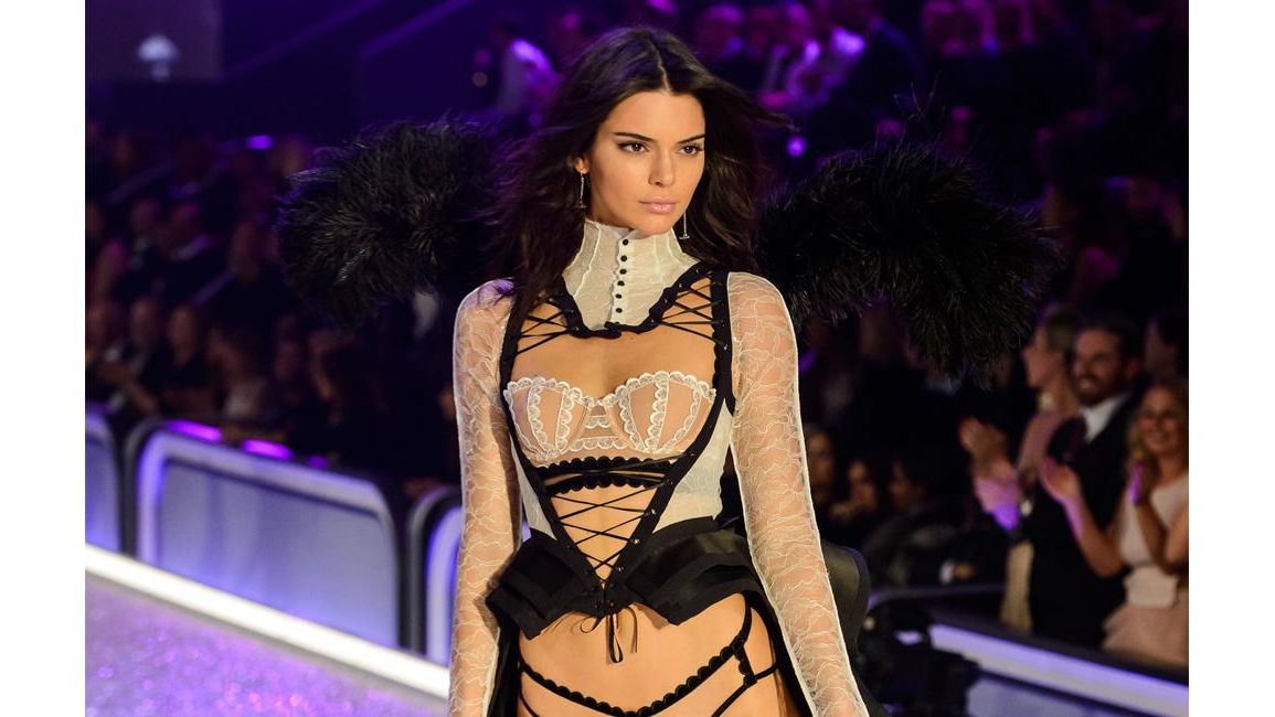 Kendall Jenner Wants More Sexy Shoots 8days 