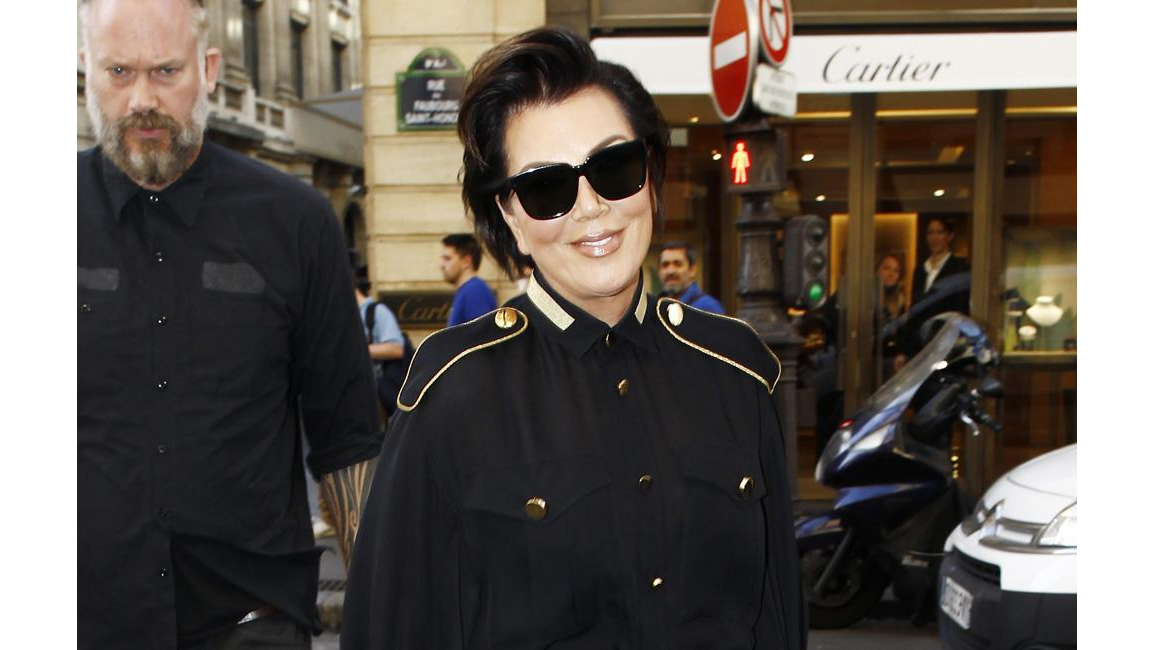 Kris Jenner Obtains Restraining Order 8days 8342