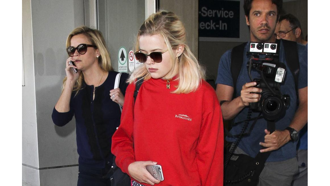 Reese Witherspoon wants Big Little Lies 2 8days