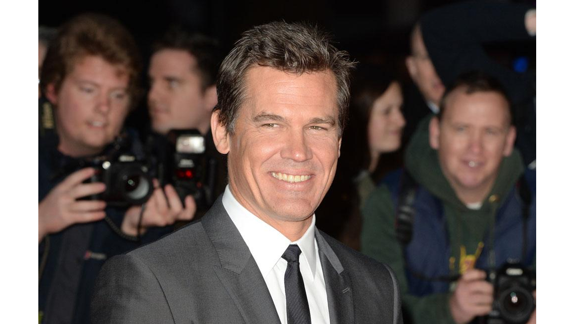 Josh Brolin Cast As Cable In Deadpool 2 8days 