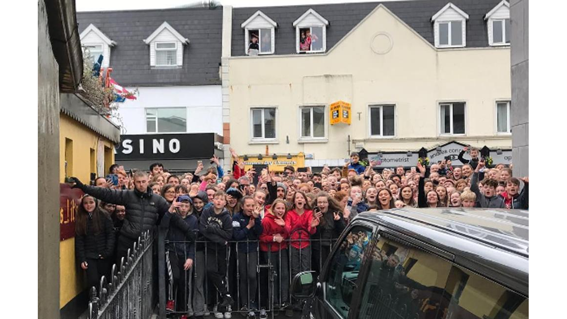 Ed Sheeran films Galway Girl video in Galway 8days