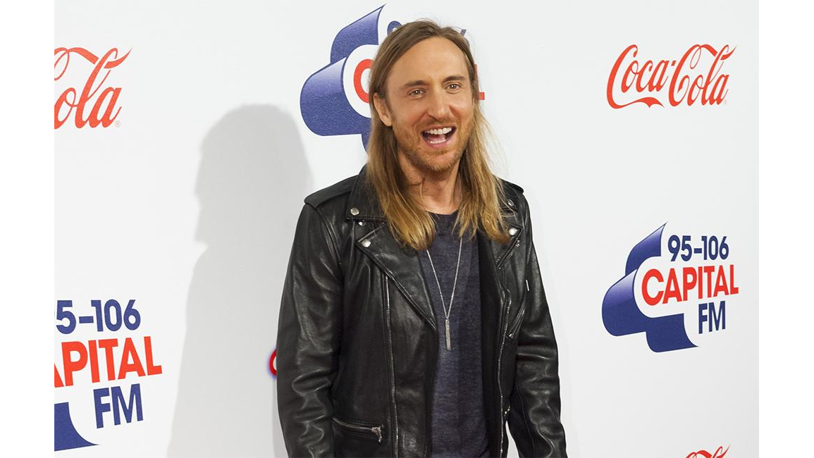 David Guetta signs with Justin Bieber's manager 8days