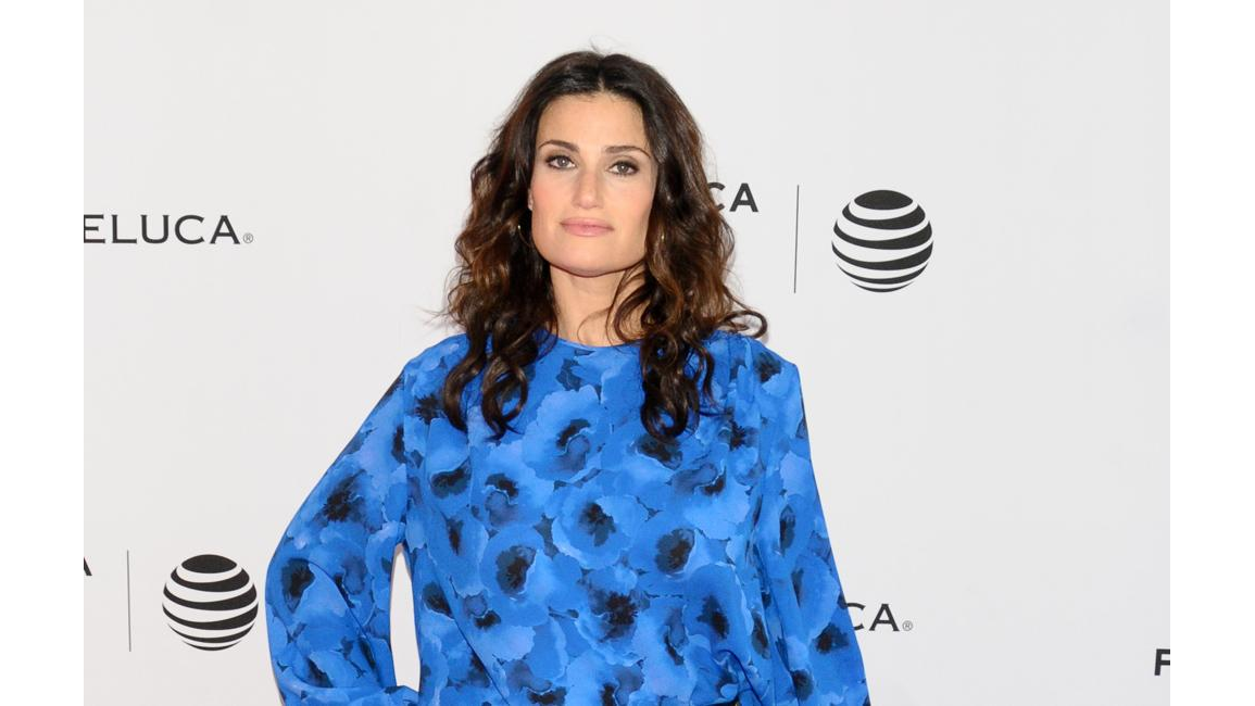 Idina Menzel's son 'hates' Frozen 8days