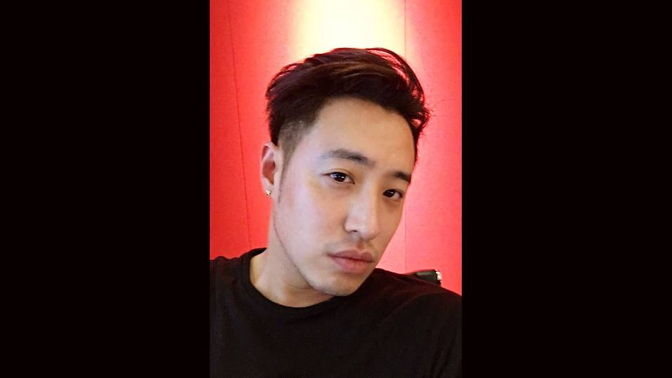 Celeb pals wish A-wei Chang a happy birthday - 8days