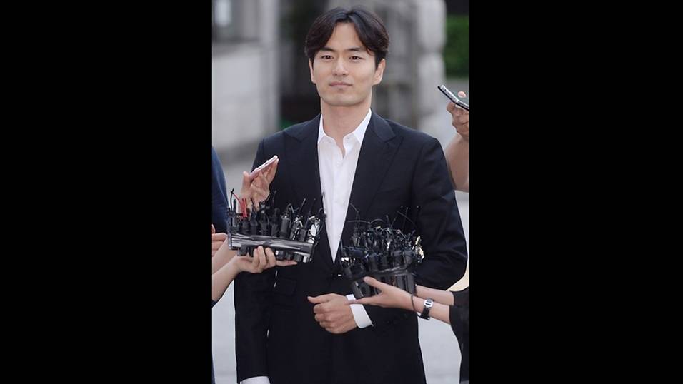Alleged victim in Lee Jin Wook’s sexual assault case said to have withdrawn charges 8days
