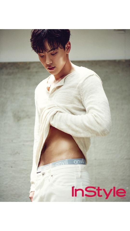 Monsta X′s Shownu Reveals His Perfect Body 8days 