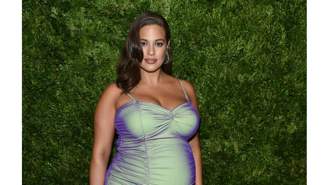 Ashley Graham gives birth to a baby boy - 8 Days