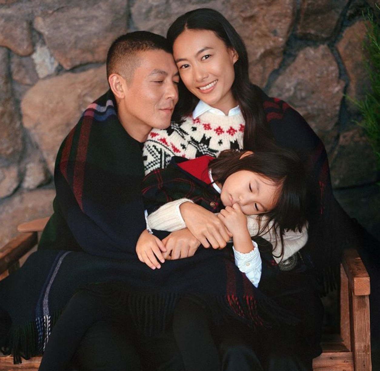 Netizen Claims Edison Chen Asked Her For Sex When His Wife Was Pregnant picture