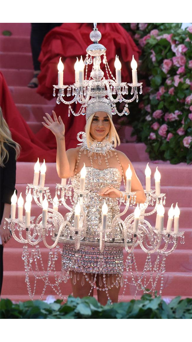 The most iconic red carpet looks of the decade 8 Days