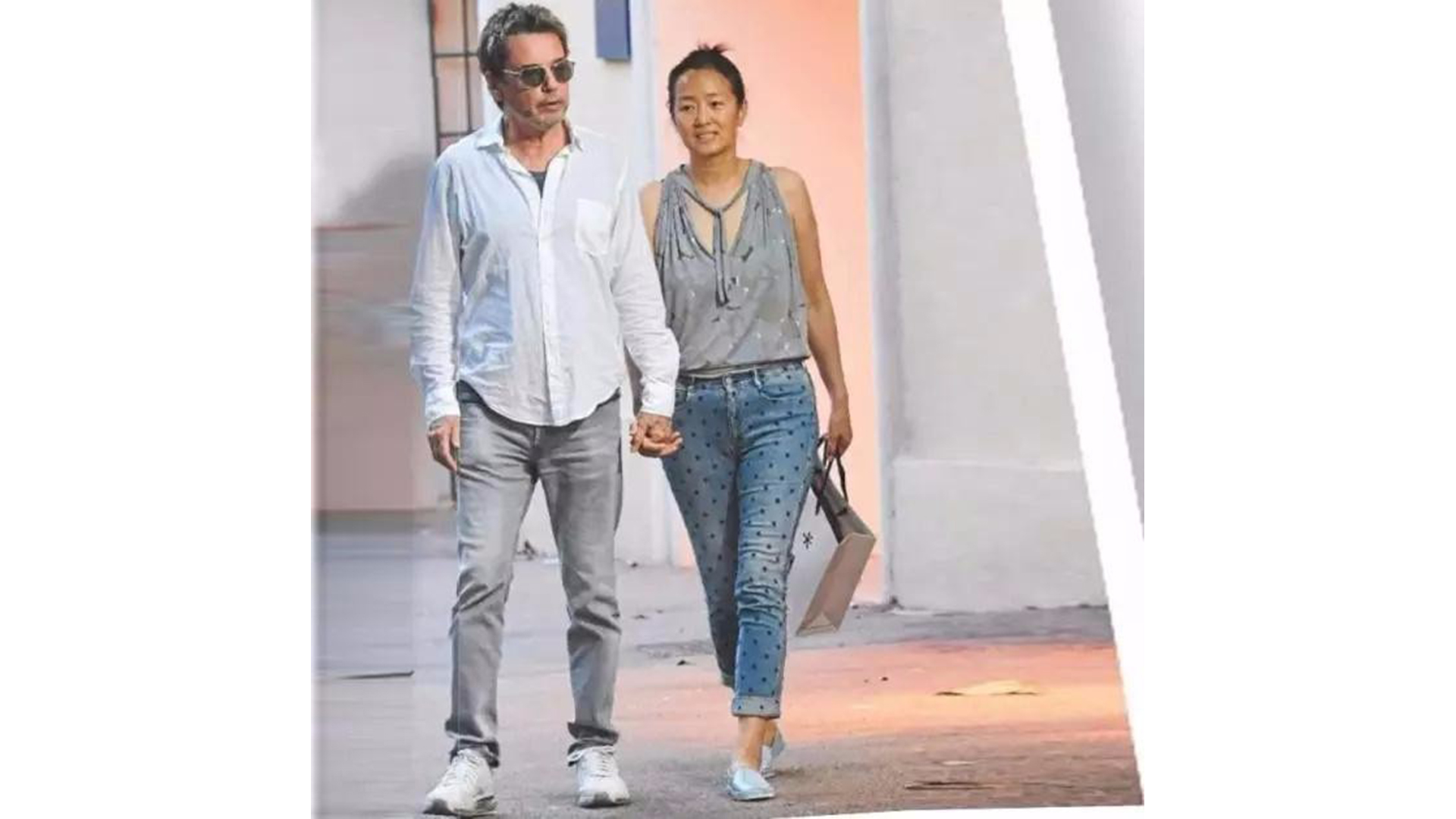 52YearOld Gong Li Looks Super Fab Even Without MakeUp 8days