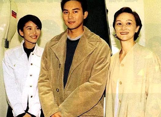Julian Cheung Chilam’s 71YearOld Mum Is As YouthfulLooking As He Is