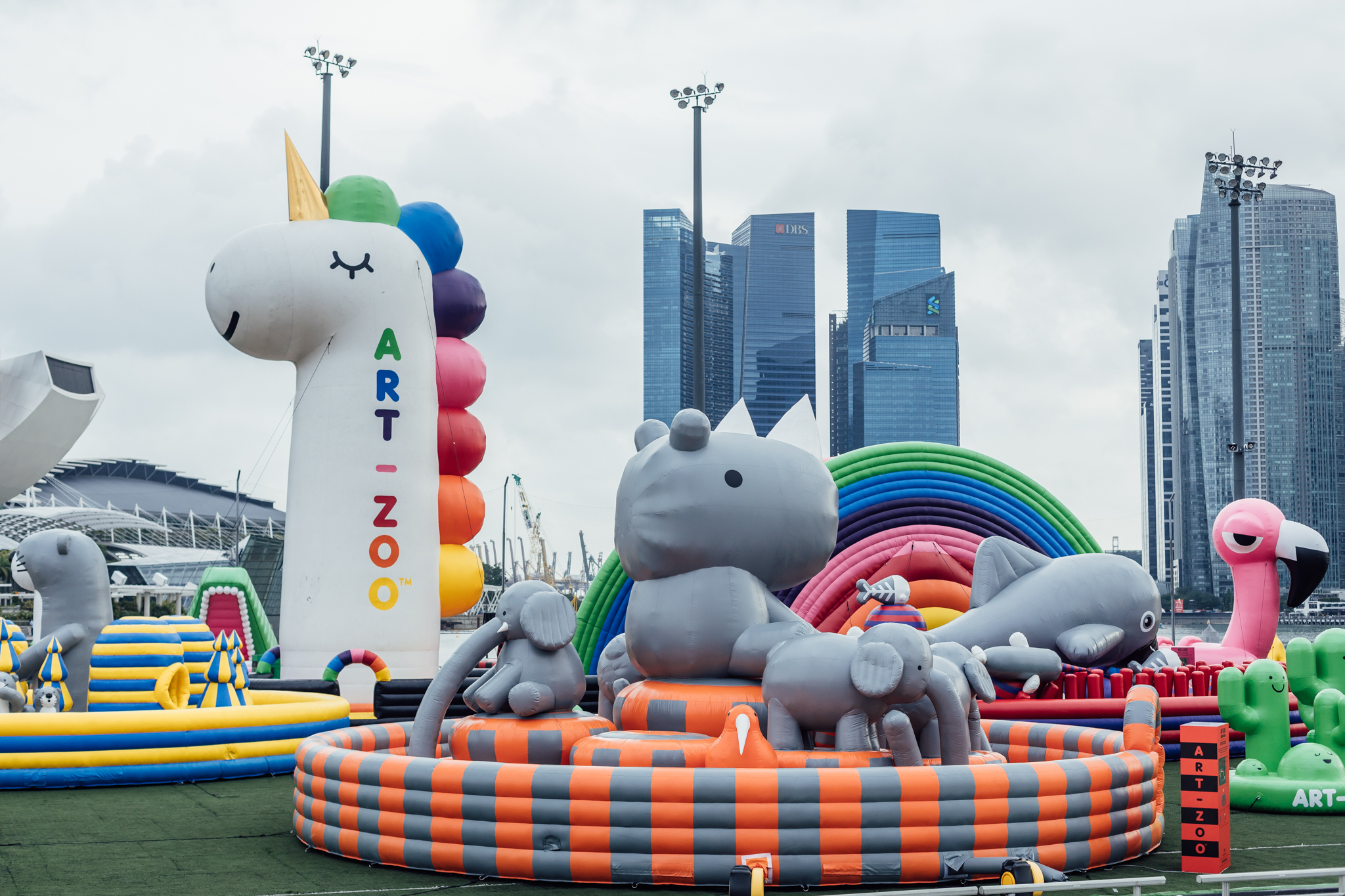 Giveaway ArtZoo Tickets — The Inflatable Zoo Wonderland Is Back! 8days