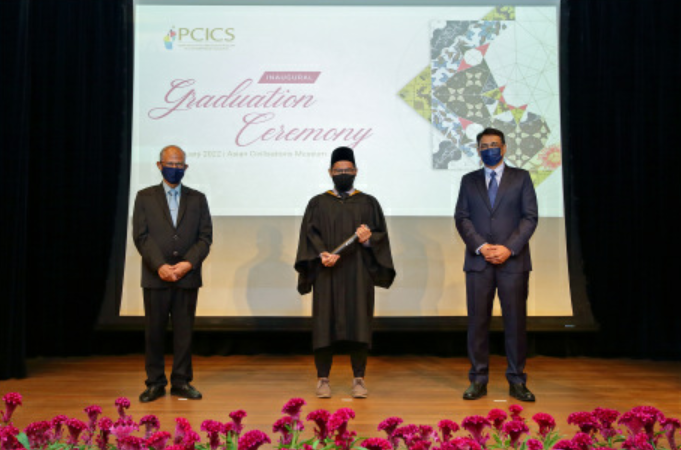 'Valedictorian' dua kumpulan pertama PCICS yakin jadi asatizah yang ...