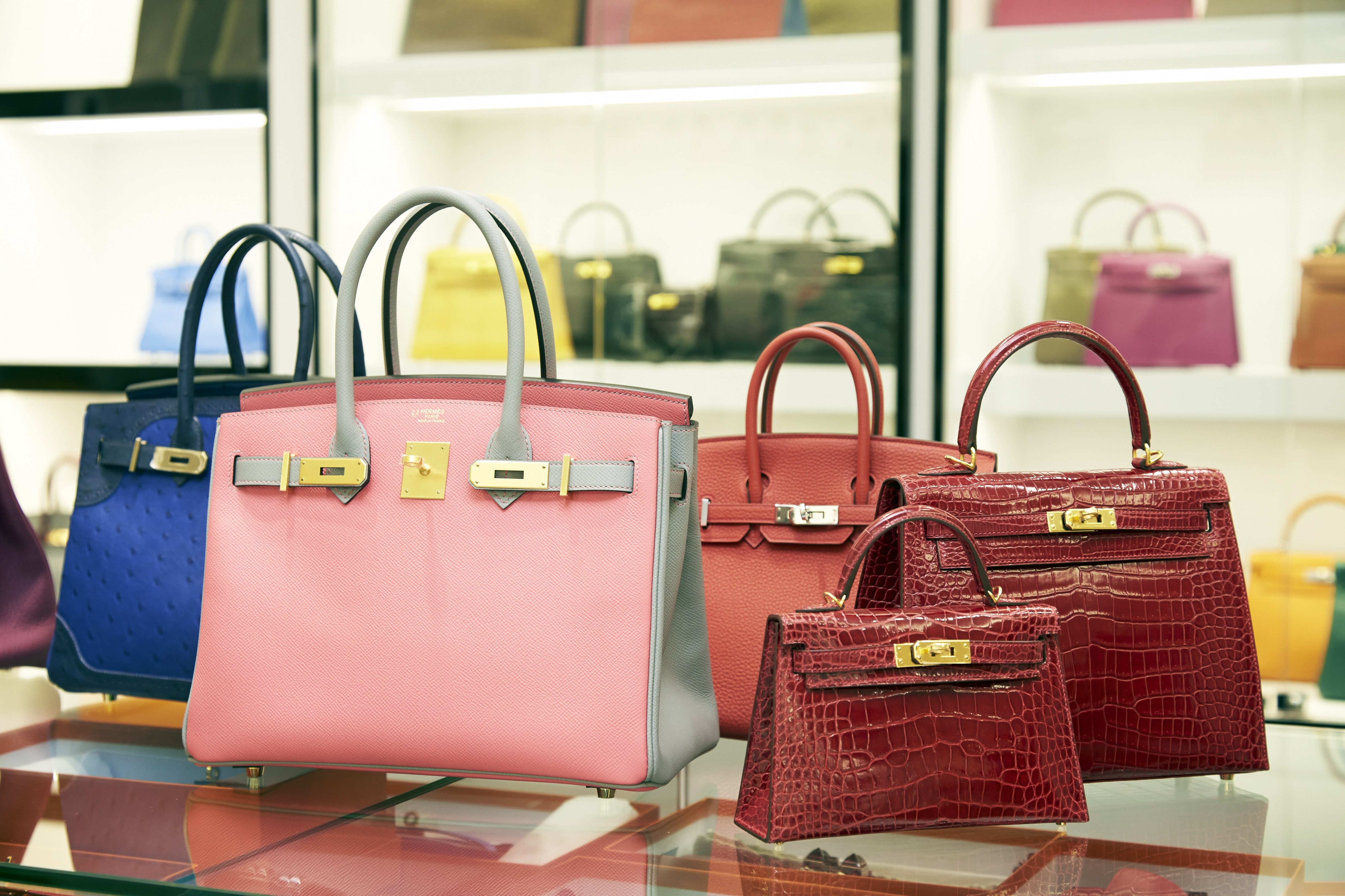 How to spot a fake Hermes Kelly bag: Tips from an EXPERT