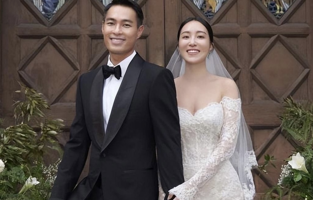 Photos From Tony Yang's Star-Studded Wedding Banquet - 8days