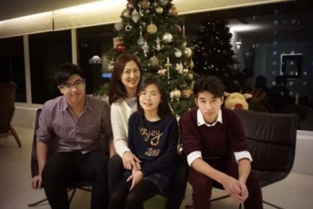 winnie_chan_family.png