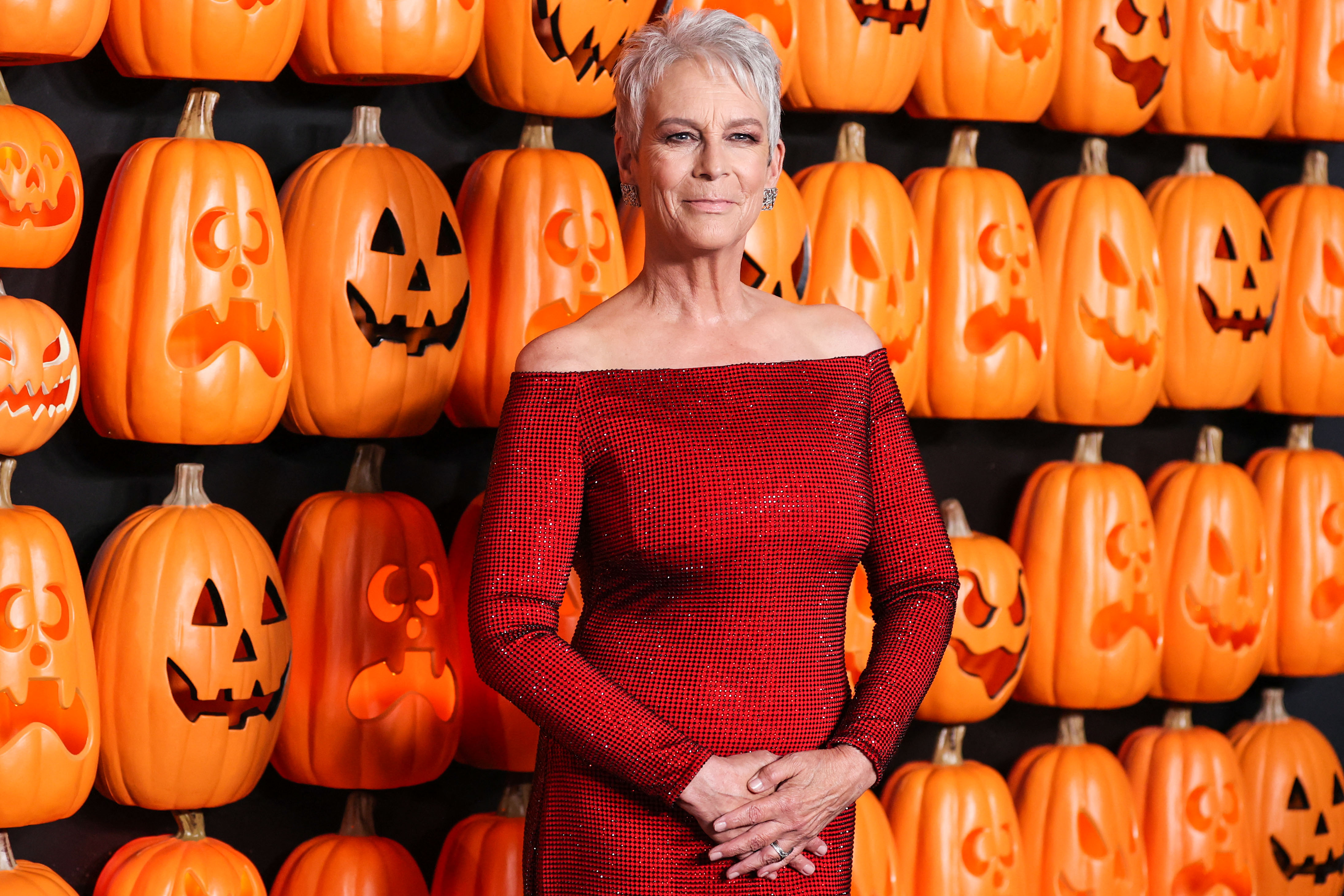 Jamie Lee Curtis Gets Her Revenge in the the New Halloween