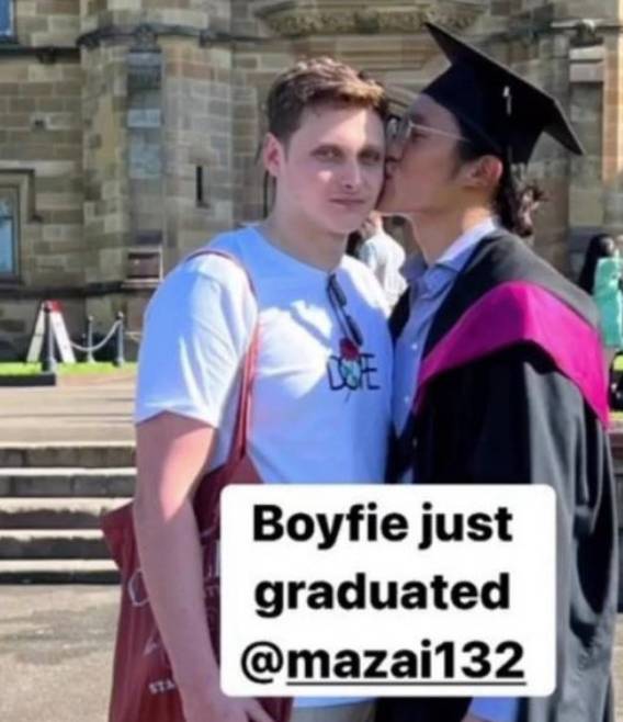 boyfie just graduated