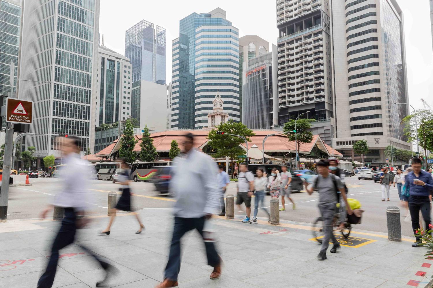 Singapore workers lag global, regional peers in workplace engagement; under-35s more disaffected, study finds