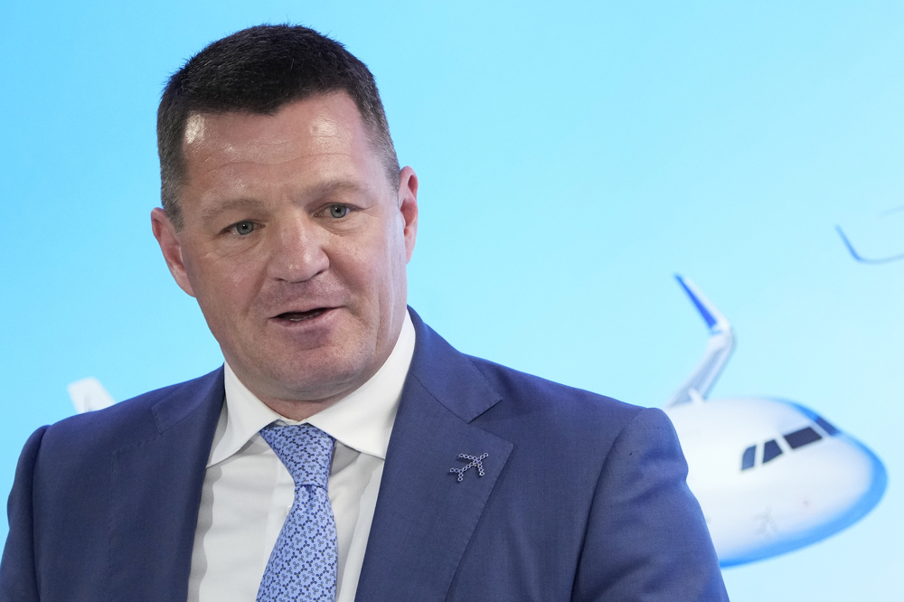 India orders IndiGo to cut 10 per cent of flights after mass cancellations