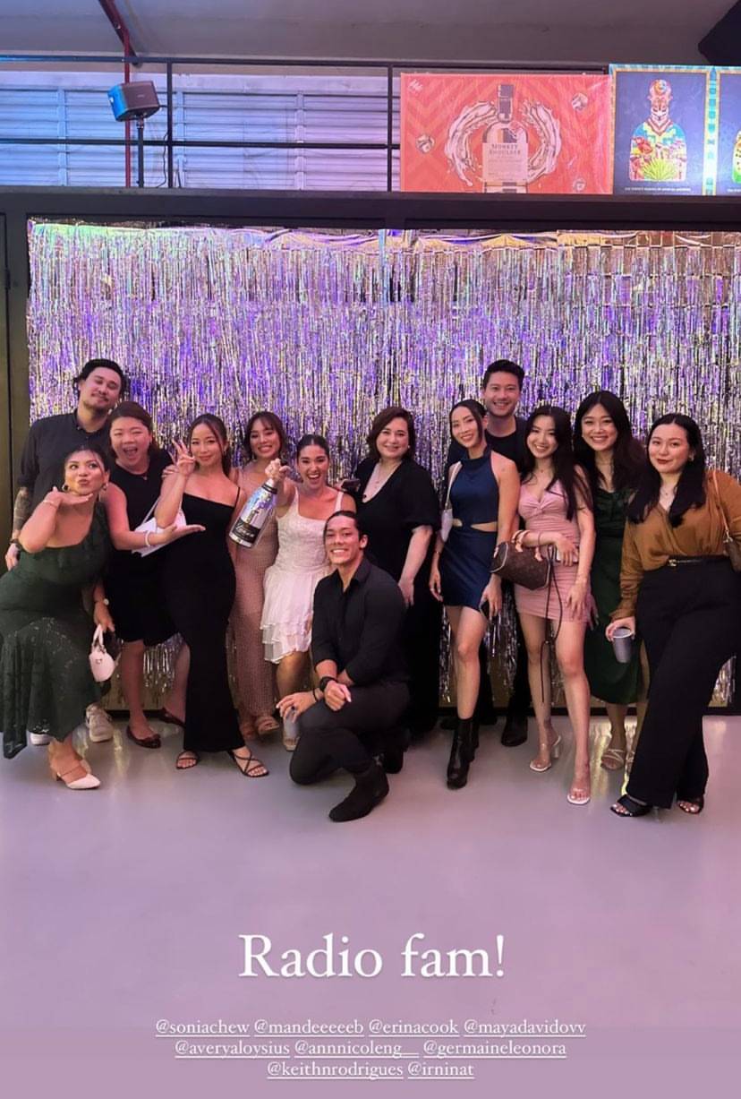 Maya's 987FM family turned out to party the house down too. Spot Avery Aloysius Tan, Sonia Chew, Germaine Leonora Tan, Ann Nicole Ng, and Natasha Faisal.

